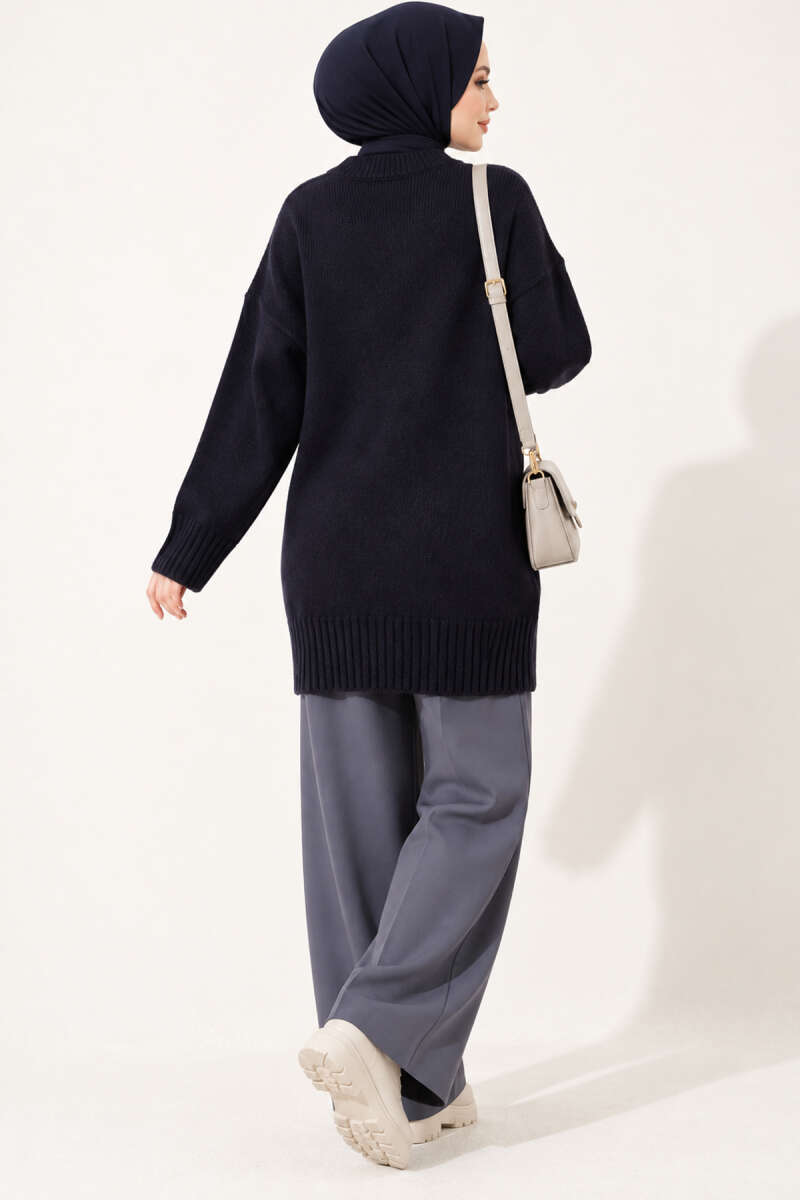 https://cdn.pazarium.com.tr/oversize-ribanali-triko-tunik-lacivert-823676-20-B.jpg