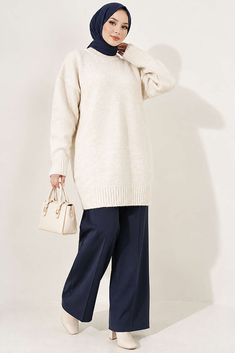 https://cdn.pazarium.com.tr/oversize-ribanali-triko-tunik-tas-823097-20-B.jpg