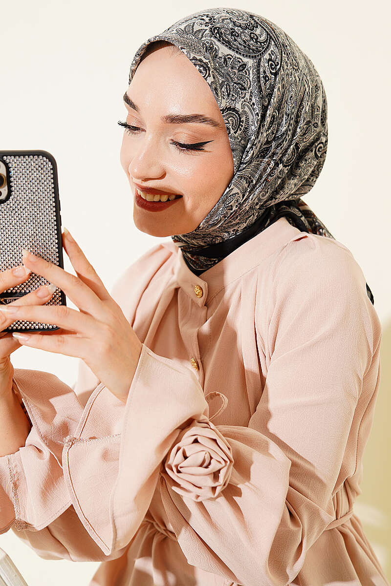 Paisley Desen Elegance Eşarp Siyah Ekru