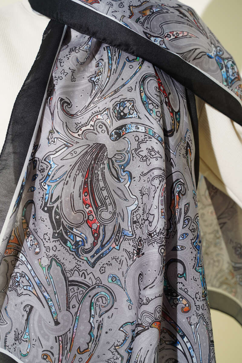 Paisley İşlemeli Soft Şal