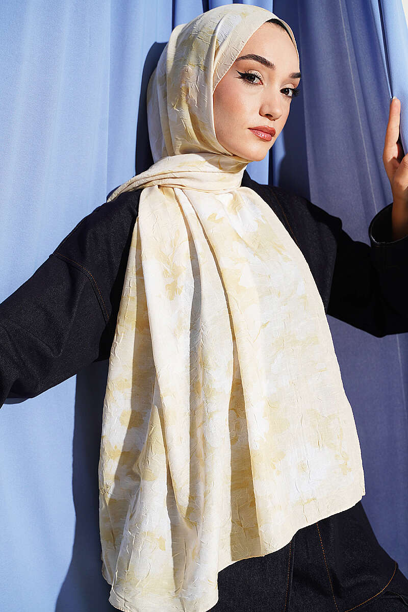 https://cdn.pazarium.com.tr/papatya-desenli-bambu-kras-sal-sari-820298-20-B.jpg