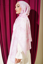 https://cdn.pazarium.com.tr/papatya-desenli-bambu-kras-sal-seker-pembe-820905-20-B.jpg