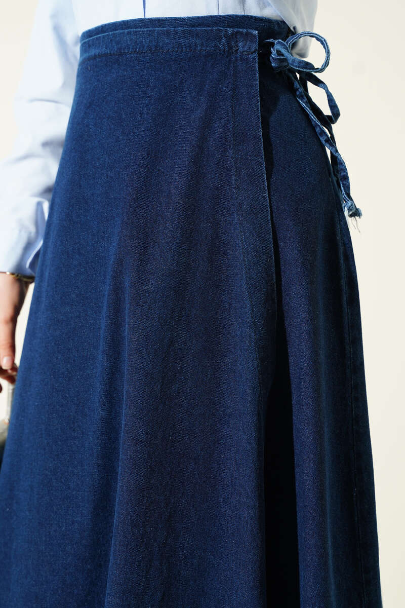 Parça Detaylı Bağlamalı Kot Etek Mavi
