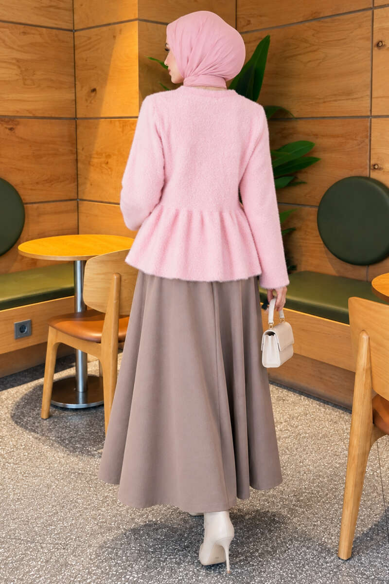 https://cdn.pazarium.com.tr/pileli-dugmeli-sakalli-hirka-pembe-835954-20-B.jpg