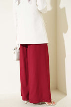 https://cdn.pazarium.com.tr/pileli-kemerli-oversize-pantolon-bordo-751569-18-B.jpg