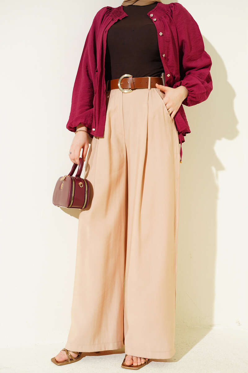 https://cdn.pazarium.com.tr/pileli-kemerli-oversize-pantolon-latte-759571-18-B.jpg