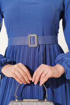 https://cdn.pazarium.com.tr/piliseli-firfirli-kusakli-sifon-elbise-indigo-583869-13-B.jpg