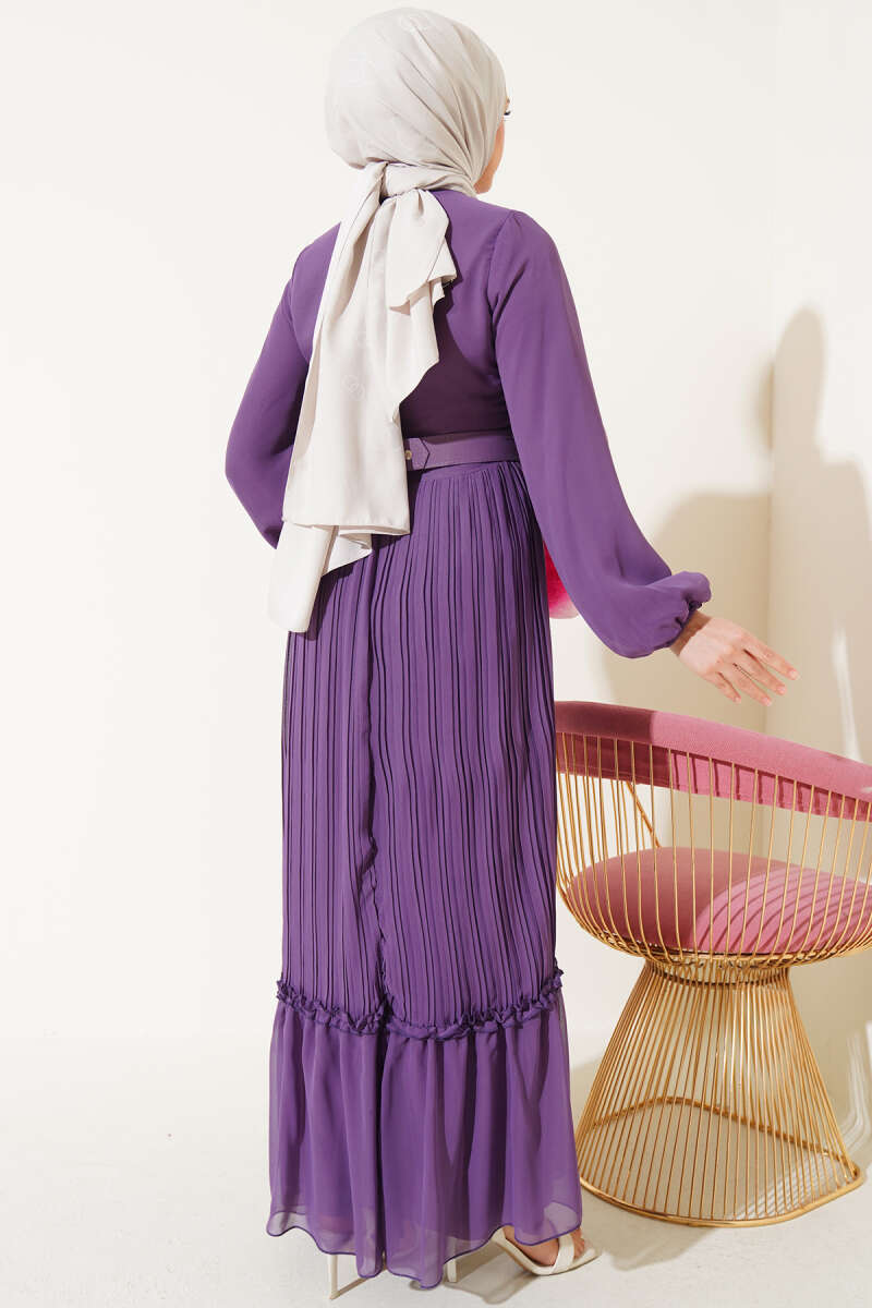 https://cdn.pazarium.com.tr/piliseli-firfirli-kusakli-sifon-elbise-lila-583858-13-B.jpg