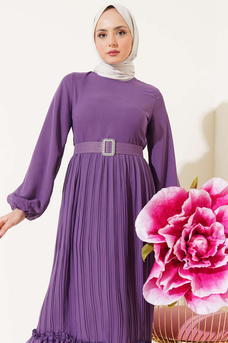 https://cdn.pazarium.com.tr/piliseli-firfirli-kusakli-sifon-elbise-lila-583860-13-B.jpg