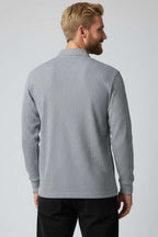 https://cdn.pazarium.com.tr/polo-yaka-dugmeli-cizgili-sweatshirt-fume-709672-17-B.jpg