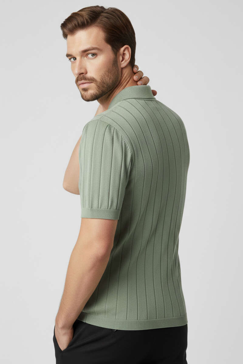 https://cdn.pazarium.com.tr/polo-yaka-fermuar-detayli-merserize-t-shirt-cagla-yesili-741200-18-B.jpg