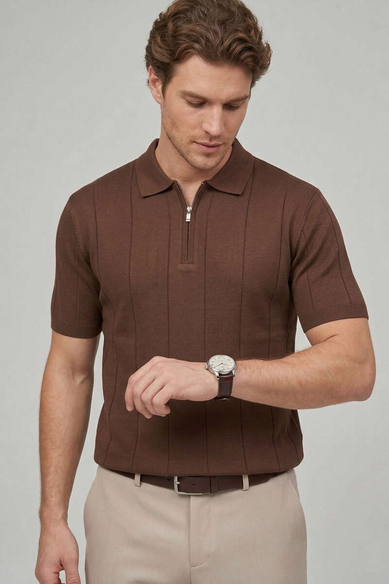 https://cdn.pazarium.com.tr/polo-yaka-fermuar-detayli-merserize-t-shirt-kahve-760385-18-B.jpg