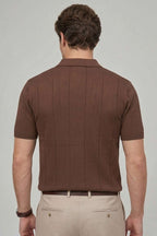 https://cdn.pazarium.com.tr/polo-yaka-fermuar-detayli-merserize-t-shirt-kahve-760387-18-B.jpg