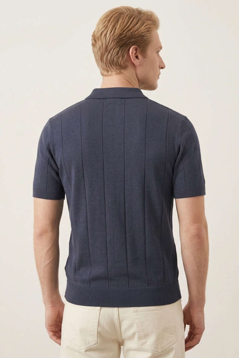https://cdn.pazarium.com.tr/polo-yaka-fermuar-detayli-merserize-t-shirt-koyu-lacivert-760397-18-B.jpg