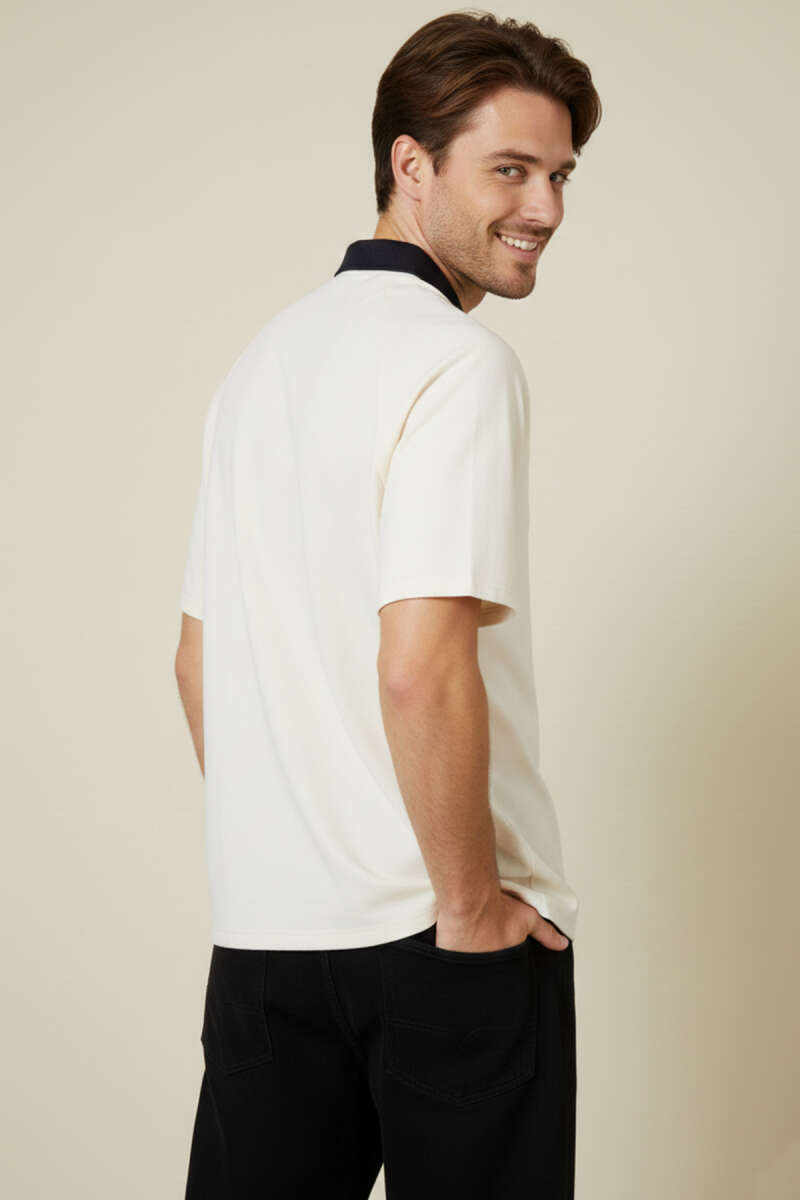 Polo Yaka Nakışlı İki İplik T-shirt
