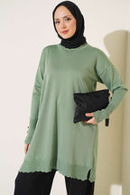 https://www.pazarium.com.tr/polyelit-yaka-detayli-triko-tunik-yesil-831816-20-B.jpg