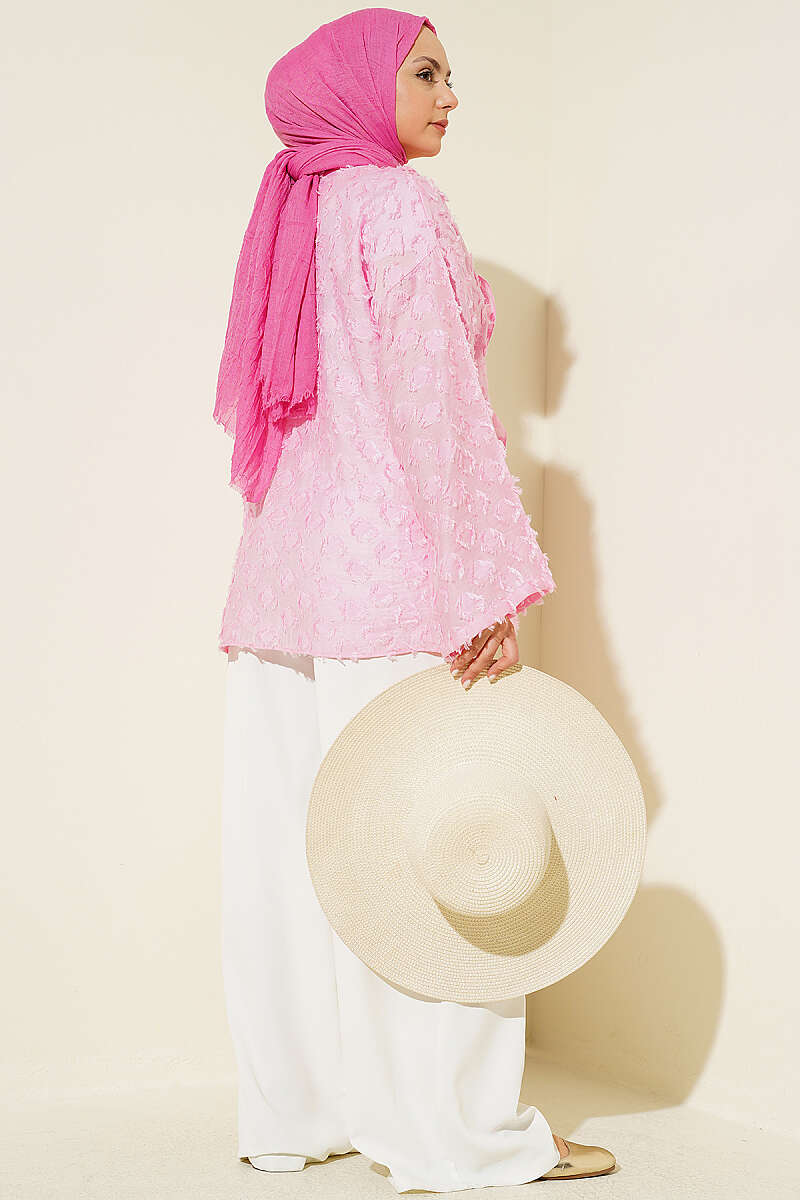 https://cdn.pazarium.com.tr/puskullu-firfirli-ip-baglamali-kimono-pembe-789015-19-B.jpg