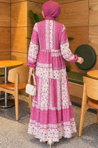 https://cdn.pazarium.com.tr/retro-cicek-desenli-sifon-elbise-fusya-835323-20-B.jpg
