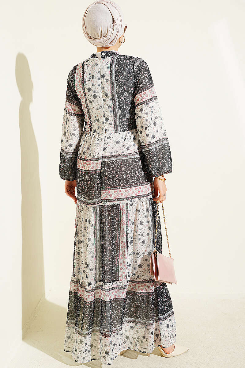 https://cdn.pazarium.com.tr/retro-cicek-desenli-sifon-elbise-siyah-815149-20-B.jpg
