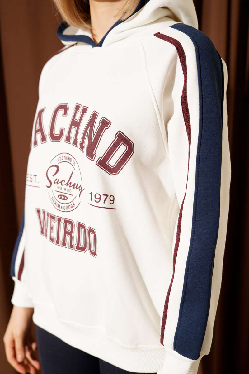 https://cdn.pazarium.com.tr/sachno-baskili-kapusonlu-sweatshirt-ekru-702273-17-B.jpg