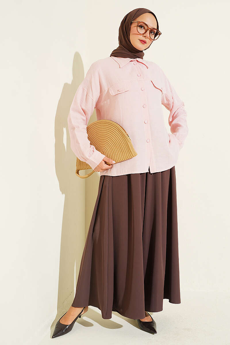 https://cdn.pazarium.com.tr/sahte-cep-kapakli-muslin-gomlek-pembe-812049-20-B.jpg