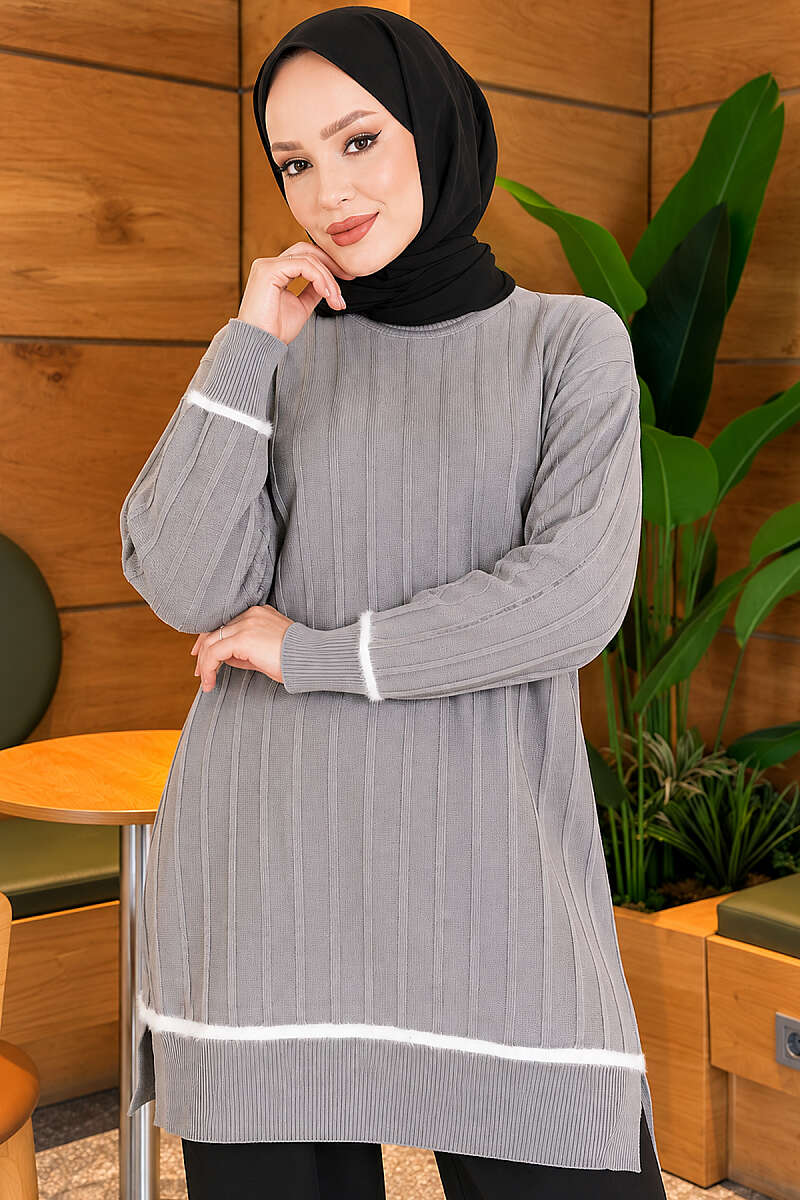 https://cdn.pazarium.com.tr/sakal-detayli-merserize-tunik-gri-825224-20-B.jpg