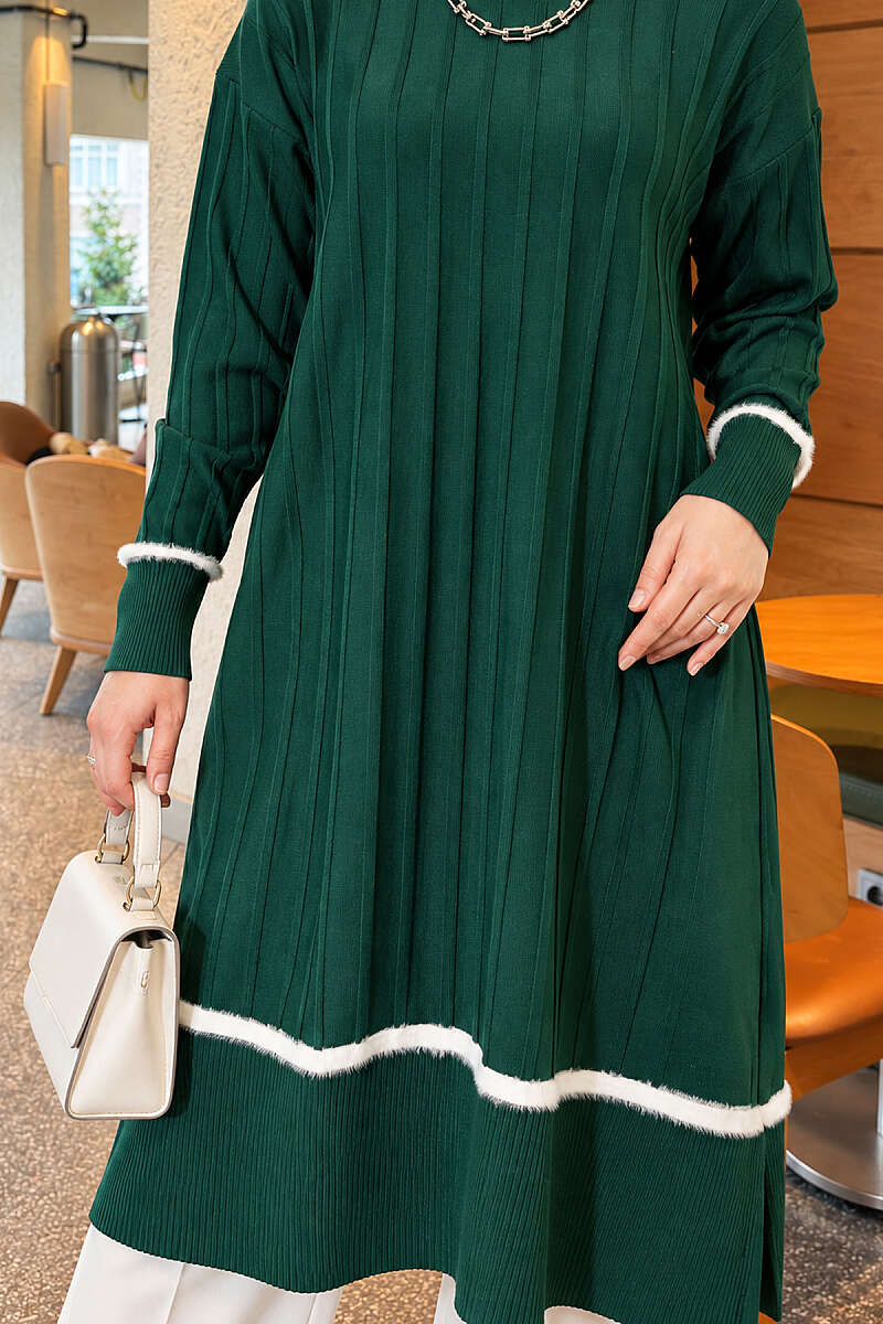 https://cdn.pazarium.com.tr/sakal-detayli-merserize-tunik-zumrut-825216-20-B.jpg