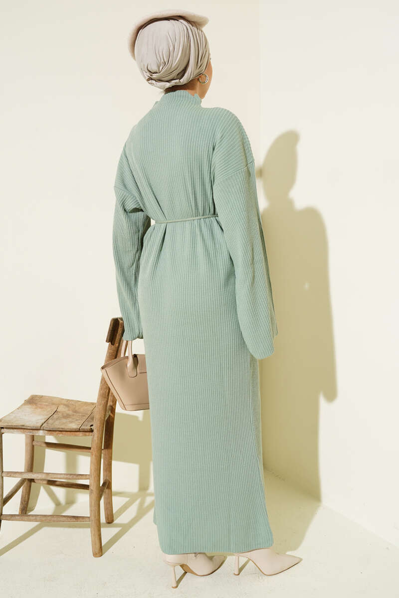 https://cdn.pazarium.com.tr/salas-kusakli-triko-elbise-mint-689322-16-B.jpg