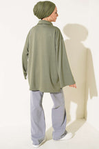 https://www.pazarium.com.tr/salas-yirtmac-detayli-loysa-tunik-haki-830544-20-B.jpg