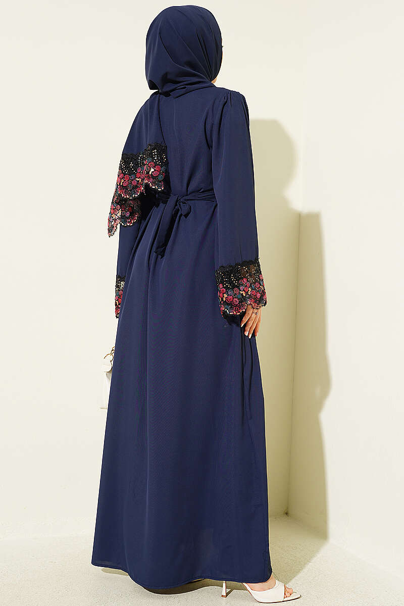 https://cdn.pazarium.com.tr/salli-cicek-suslemeli-abaya-elbise-lacivert-799146-19-B.jpg