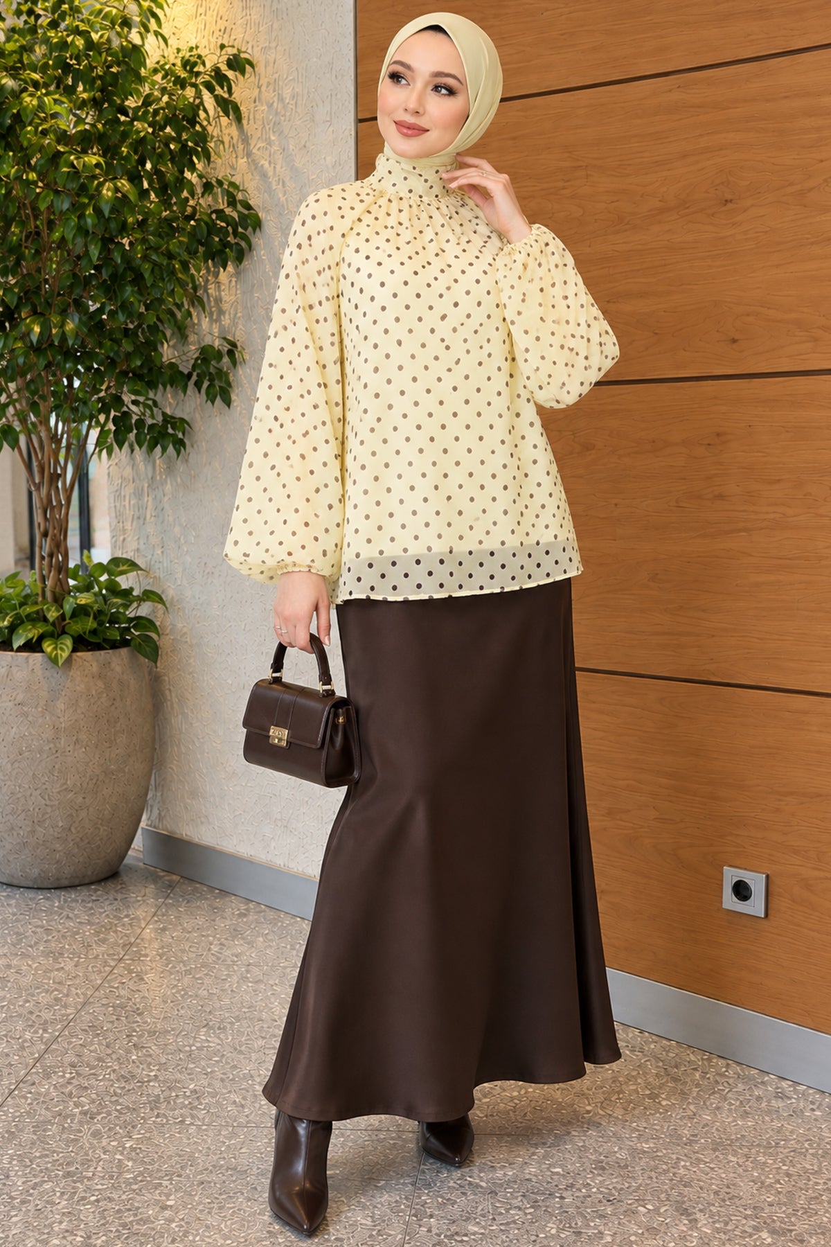 Chiffon Tunic with Polka Dot Collar Ties