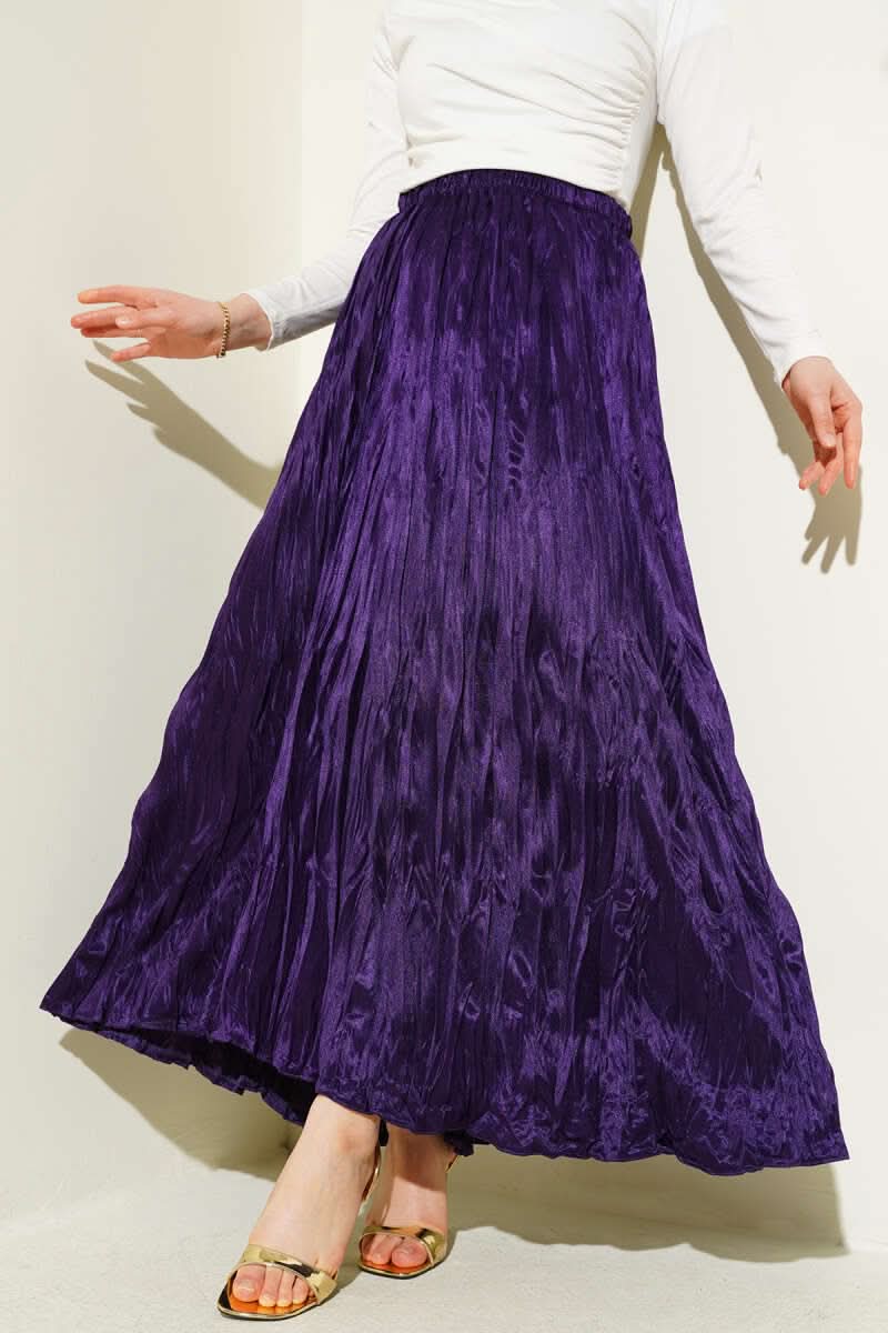 Satinlike Wrinkled Skirt