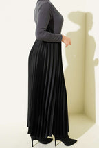 Saten Görünümlü Pileli Etek Siyah