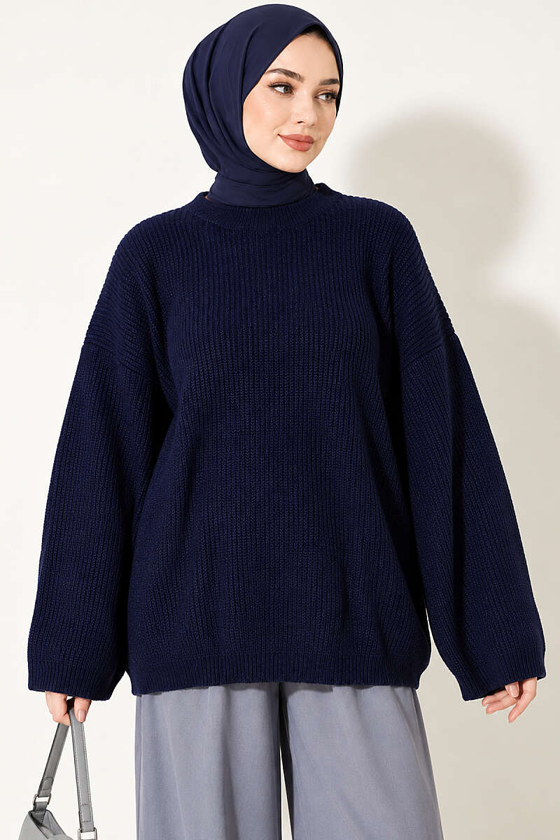 https://cdn.pazarium.com.tr/selanik-orgu-oversize-triko-tunik-lacivert-823883-20-B.jpg