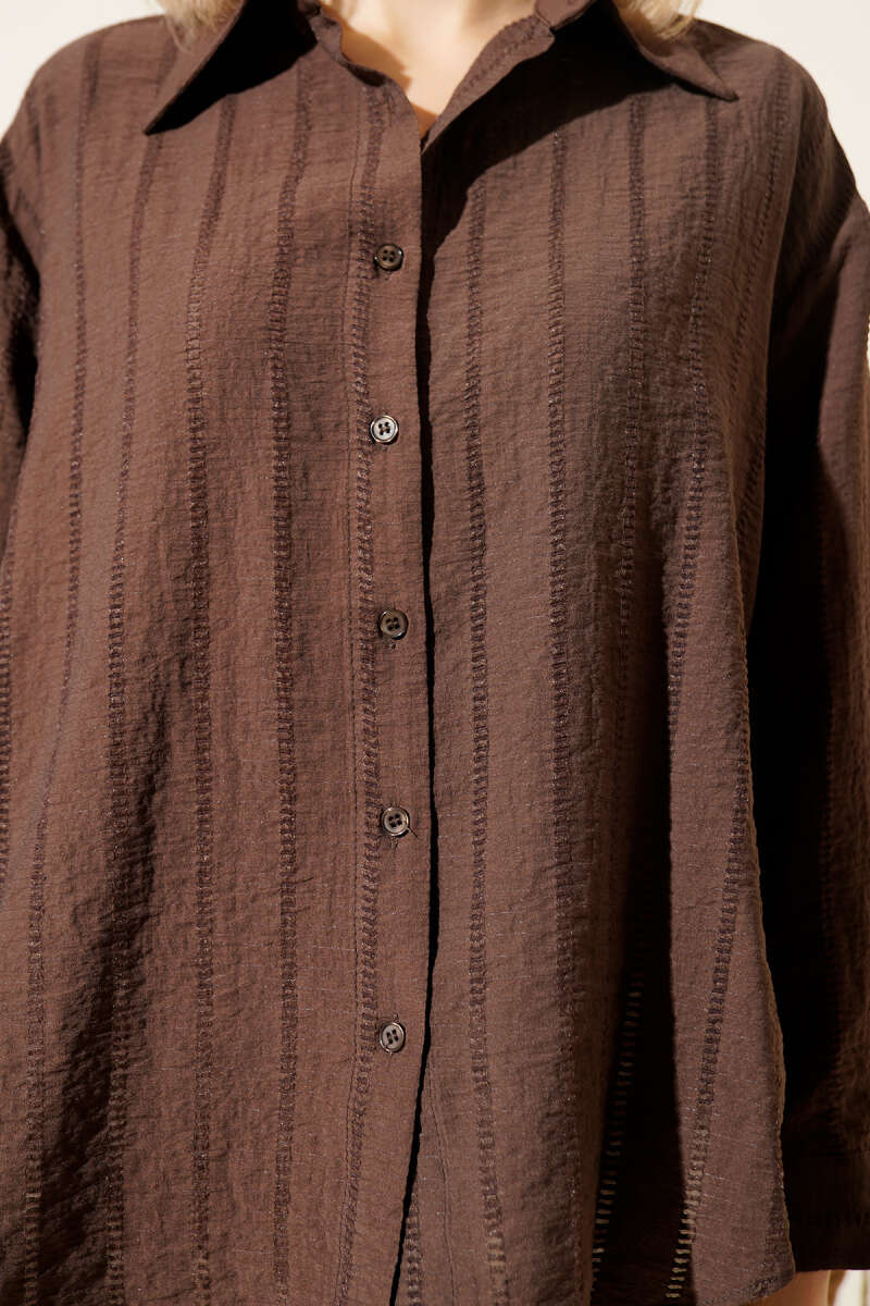 Übergroßes Basic-Shirt mit Schleifenbordüre