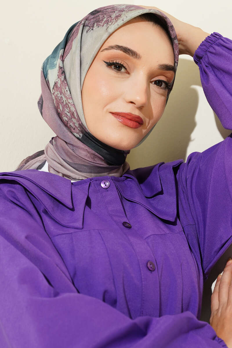 Şerit Geçişli Desen Detaylı Eşarp
