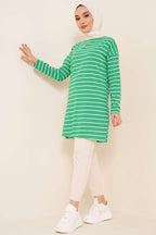 https://cdn.pazarium.com.tr/seritli-tunik-benetton-382173-81-B.jpg