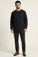 Şeritli Yaka Yazılı Erkek Sweatshirt