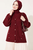 https://cdn.pazarium.com.tr/serpme-dugme-detayli-triko-hirka-bordo-825702-20-B.jpg