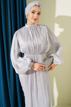 Robe de soirée à manches ballons avec pierres en rangée