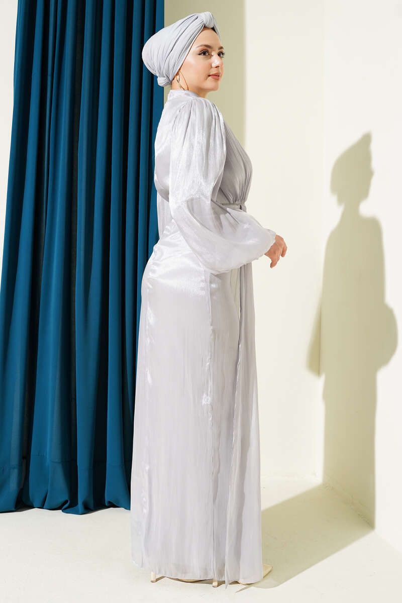 Robe de soirée à manches ballons avec pierres en rangée
