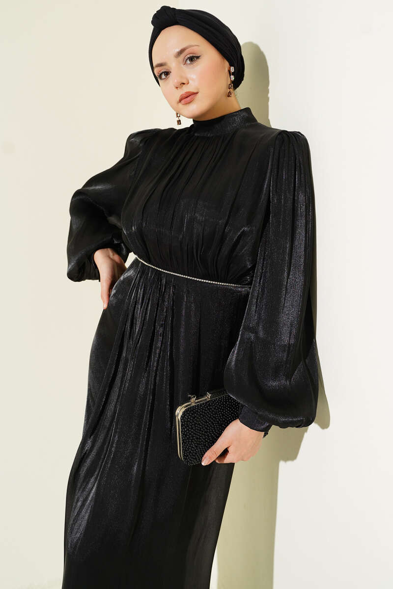 Robe de soirée à manches ballons avec pierres en rangée