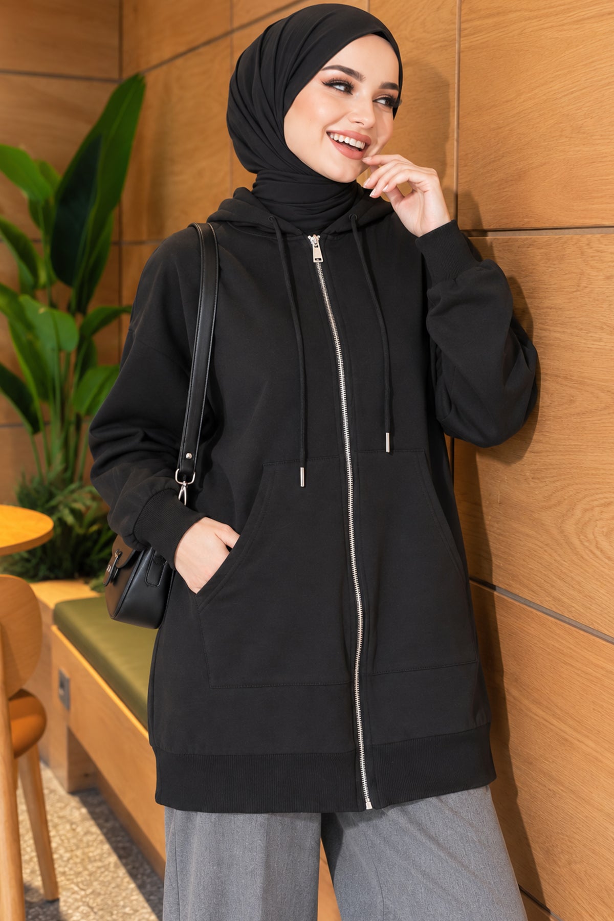 Hooded Loose Zip-Up Cardigan Brown