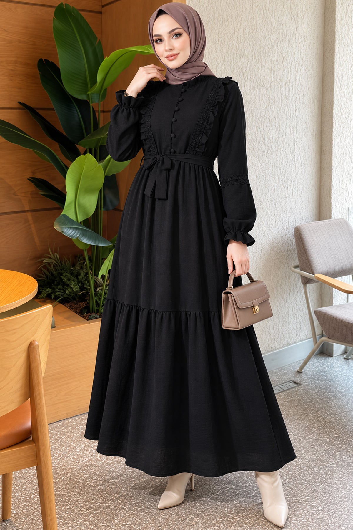 Brit - Robe boutonnée en guipure
