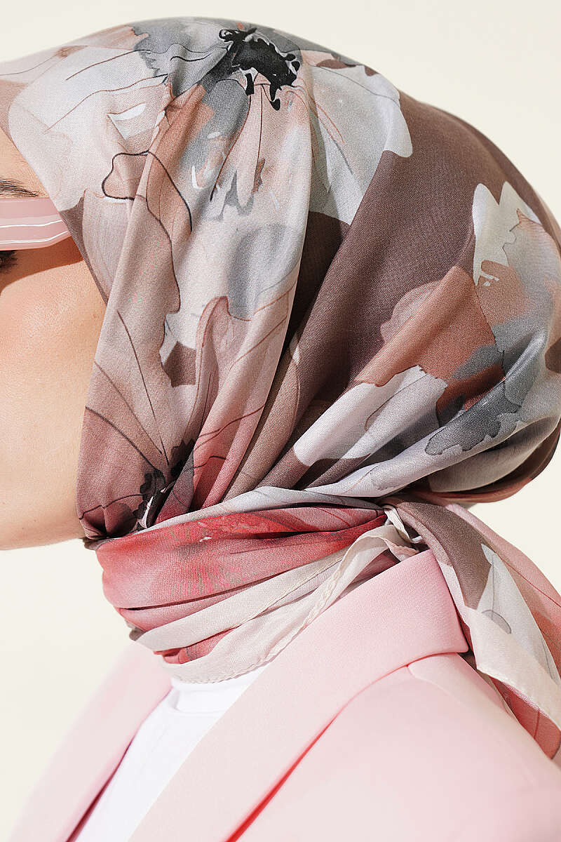 https://cdn.pazarium.com.tr/soft-cicek-desenli-esarp-bej-814481-20-B.jpg