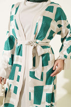 https://cdn.pazarium.com.tr/tas-jakarli-desenli-abaya-takim-yesil-815362-20-B.jpg