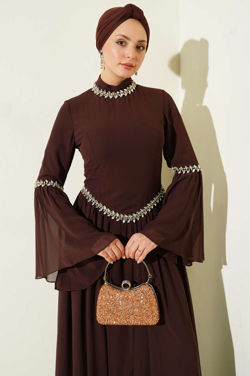 https://cdn.pazarium.com.tr/tas-suslemeli-sifon-abiye-elbise-kahve-733297-17-B.jpg