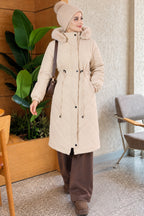 Quilted Waist Belt Fur Detailed Coat Beige