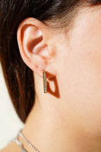 https://cdn.pazarium.com.tr/tasli-kare-kupe-gold-674486-16-B.jpg