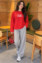 https://cdn.pazarium.com.tr/too-long-to-handle-baskili-sweatshirt-kirmizi-835868-20-B.jpg